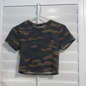 Cropped Camo Tee